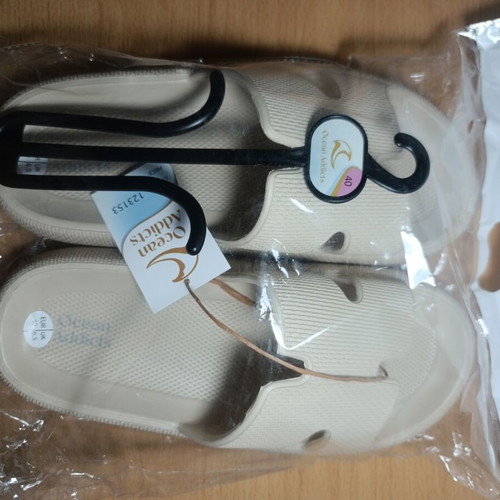 Ocean Addicts Slide Sandals, beige