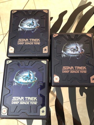 Star Trek Deep Space Nine сезони 5-7 DVD употребяван, комплект от 3 или 4