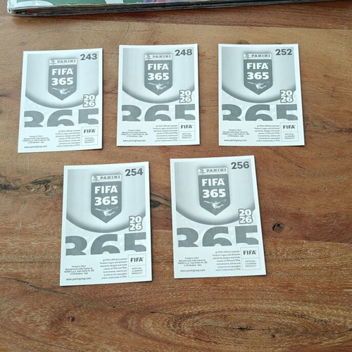 Panini FIFA 365 2026 Head to Head stickers like new