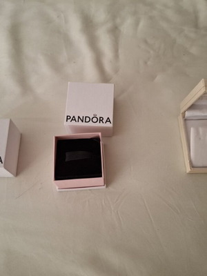 Jewelry boxes Pandora set of 2, like new