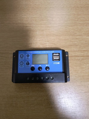 PWM контролер за соларен заряд 12/24V, 30A нов