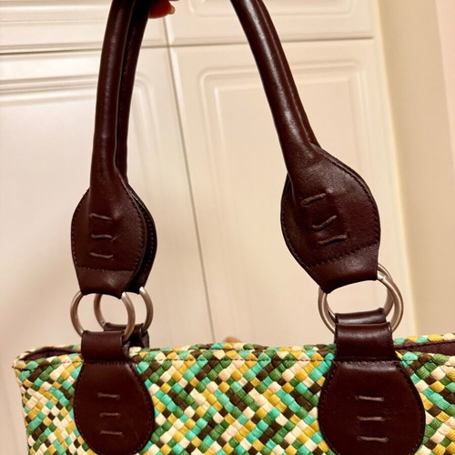 Woven tote bag like new with leather handles multicolor