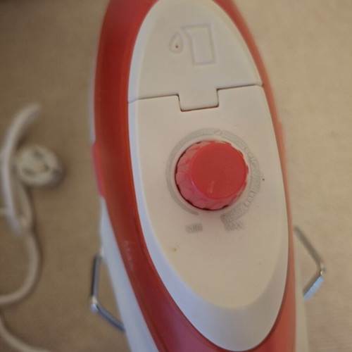 Silvercrest Garment Steamer steam brush red and white, like new