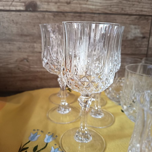 Vintage crystal glass set of 24 in excellent condition
