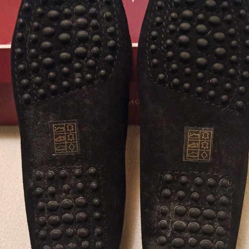 John Scott handmade women's leather moccasins like new, size 41, black
