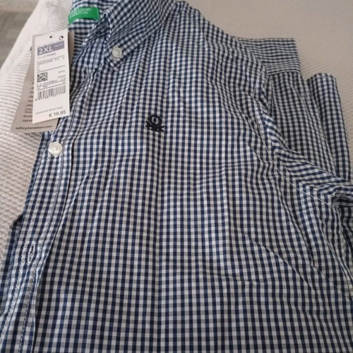 Benetton kids shirt new, size XL