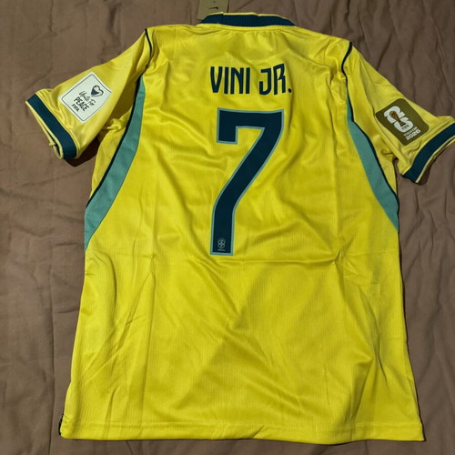 Vinícius Jr. Brazil Jersey medium, new official replica
