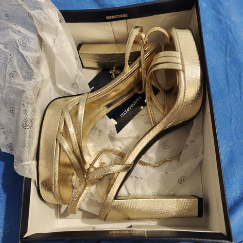 Πέδιλα Envie Shoes χρυσαφί καινούργια, νούμερο 41, τακούνι 12 πόντο