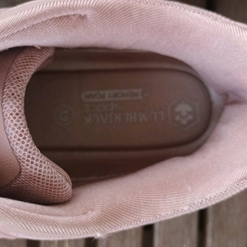 Lumberjack sport shoes pink color like new size 39