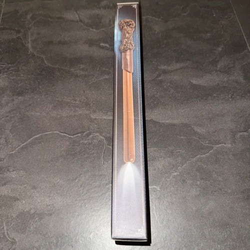 Harry Potter's Illuminating Wand Pen, Noble Collection