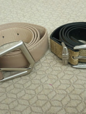 Set of 2 women's belts new