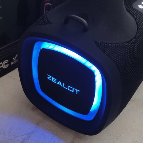 Bluetooth speaker Zealot S79 new