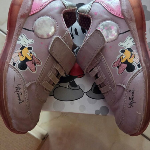 Geox girls' pink athletic shoes used, size 26