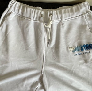 Trapstar Shorts White