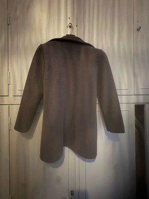 Women's jacket gray like new
