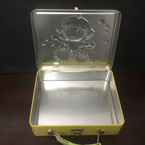 BBB Bonbon Buddies metal lunch box used for daycare