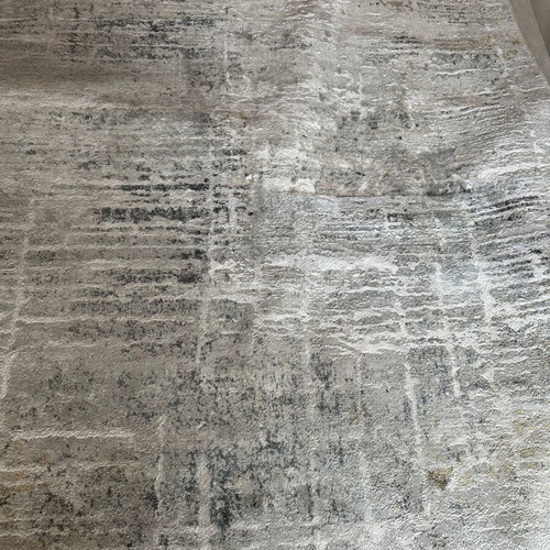 Modern rug like new with two mats, dimensions 210x148 and 210x74