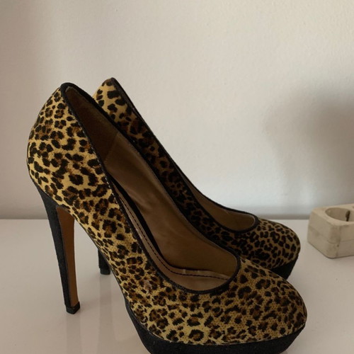Catwalk tiger print pumps used, size 38