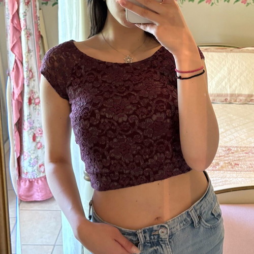 Attrattivo top burgundy like new with back transparency