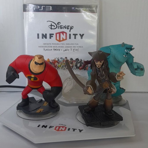 Disney Infinity PS3 with Playset and 3 figures complete set like new