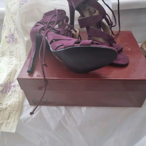 Women's sandals used, pack of sizes 38 and 39