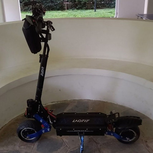 Laotie ES19 electric scooter like new, 60V 38.4Ah battery, dual motor