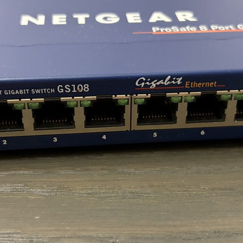 Netgear ProSafe 8 Port Gigabit Switch GS108 v2 used