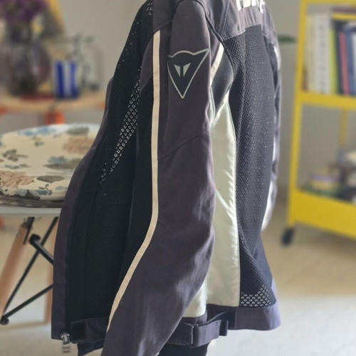 Dainese women's summer motorcycle jacket size 42 like new