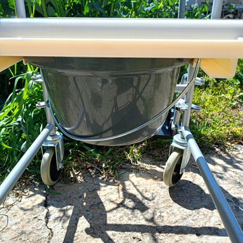 Bath wheelchair like new