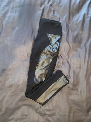 BodyTalk leather leggings black like new, size XS