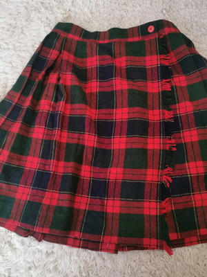 Φούστα μάλλινη καρό μεταχειρισμένη, νούμερο 34, κόκκινη