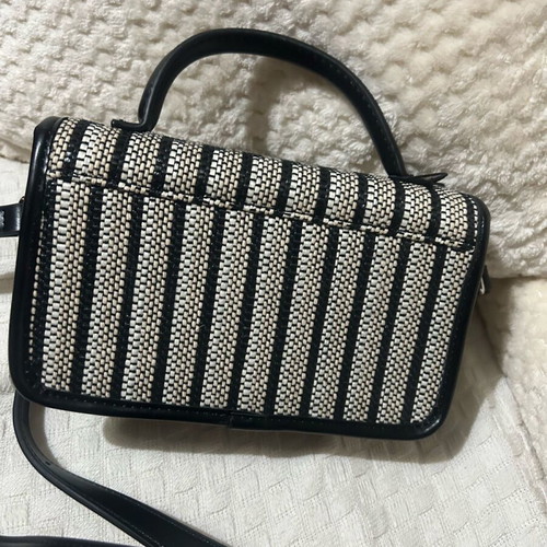 Zara small crossbody bag new, black and white