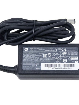 HP 608423-001 40 Watt power adapter like new