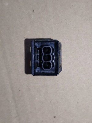 Ford distributor plug new