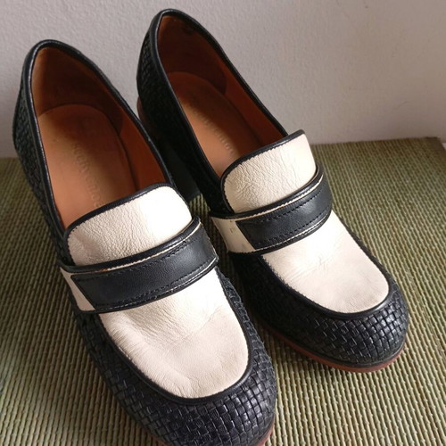 See by Chloe leather shoes used, size 38, black and white