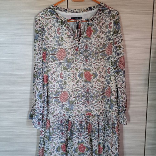 Mango dress, comfortable with pattern, size S
