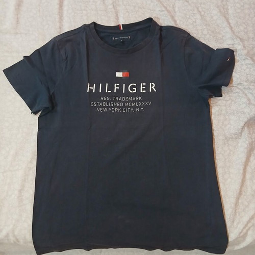 Tommy Hilfiger shirt like new, size XS