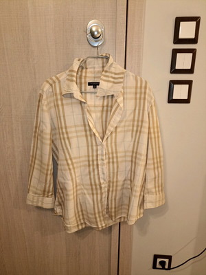 Γυναικείο πουκάμισο Burberry σαν καινούργιο, μπεζ καρό, μέγεθος M
