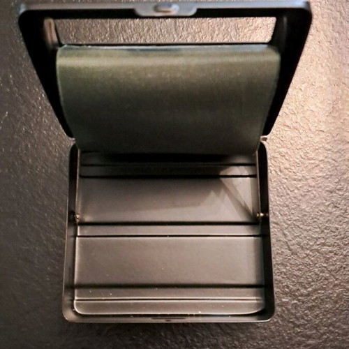 Device for Rolling Cigarettes like new, unused