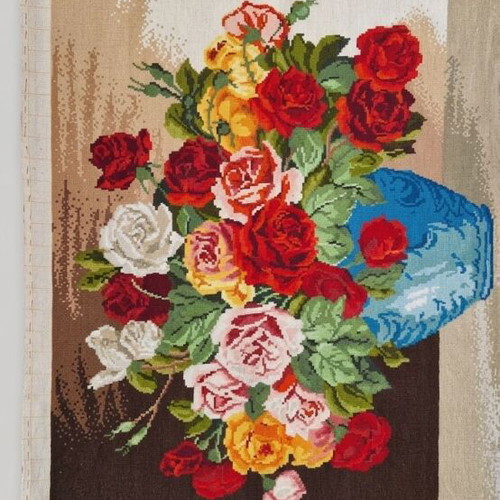 Gobelin Vase with Roses embroidery new