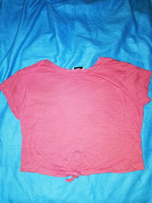 Κοντομάνικο κροπ μπλουζάκι ροζ σαν καινούργιο, νούμερο L