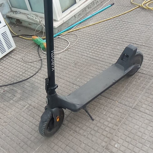 Xiaomi 4 Lite 2gen electric scooter like new