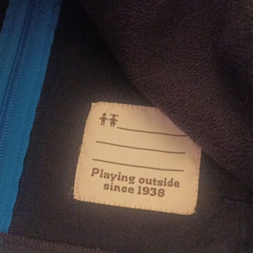 Columbia kids jacket like new, scuba material, fleece lining
