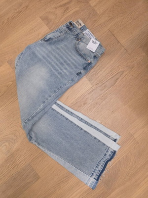 Gallery Dept. jeans new with vintage look and raw hem