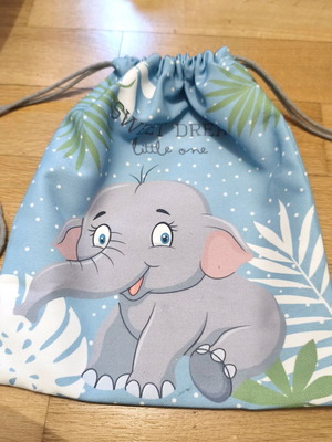 Elephant pouch backpack 30x25cm new