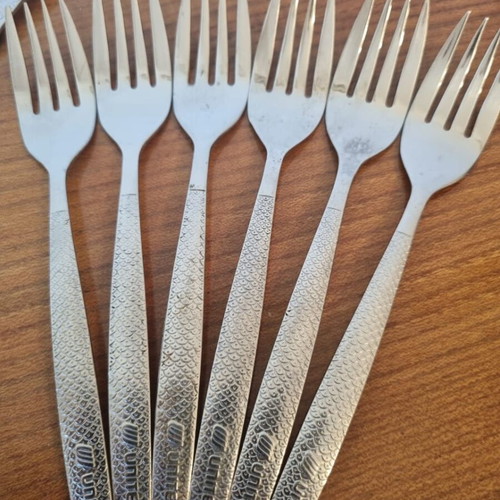 United Airlines vintage stainless steel cutlery set
