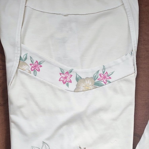 Women's cotton pajama set with shorts like new, yellow floral