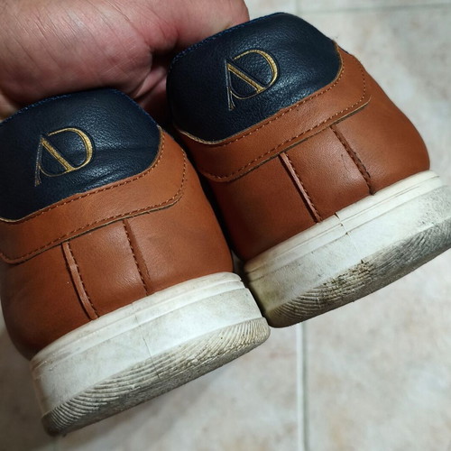 Ανδρικά sneakers Antonio Donati νούμερο 44, σαν καινούρια, καφέ