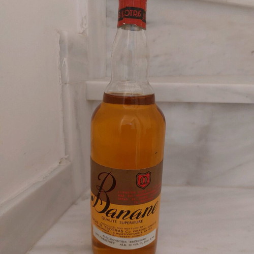 Liquer Banana Tsotras new, superior quality, series Omega