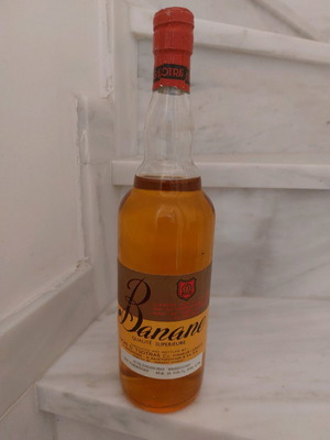 Liquer Banana Tsotras new, superior quality, series Omega